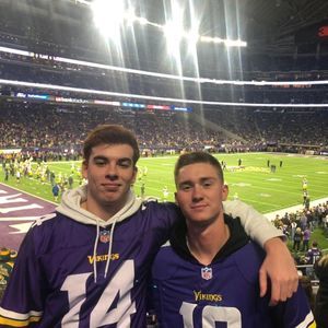 Meet your Posher, Kenny